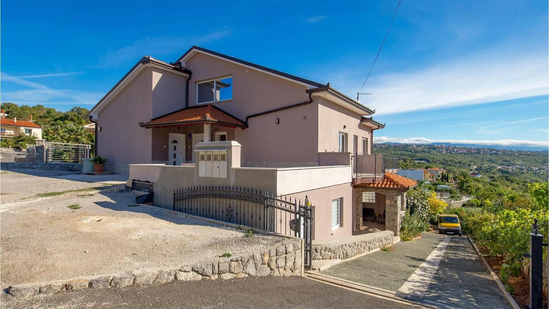 Gorgeous Apartment In Pobri With Wifi Volosko Croatia